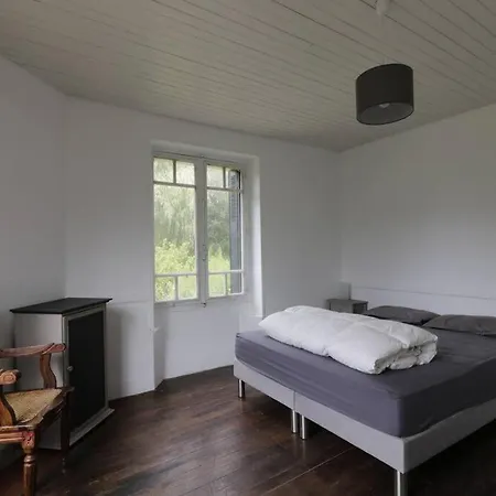 Prázdninový dům Maison De Charme Avec Piscine Dans Le Bourg